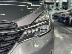 Buick GL8 Land Business Class 652T Luxury - ფოტო 5