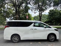 Toyota Alphard Hybrid 2.5L Luxury - ფოტო 4