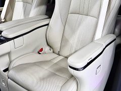 Toyota Vellfire Crown Hybrid 2.5L HV Premium Edition - ფოტო 14