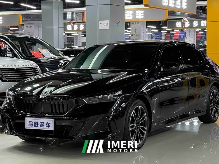 BMW 5 Series 530Li Premier M Sport Package - ავტომობილი ჩინეთიდან