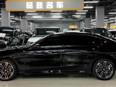BMW 5 Series 530Li Premier M Sport Package - ფოტო 4