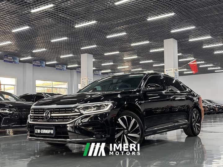 Volkswagen Passat 380TSI Longyao Edition Outstanding Edition