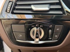 BMW 5 Series 530Li Luxury Edition Premium Package - ფოტო 9