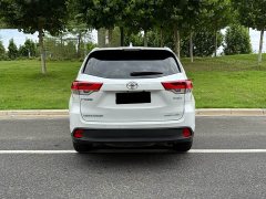 Toyota Highlander 2021 2.0T AWD Luxury 7-Seater - ფოტო 8