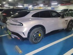 Xiaomi YU7 Four-Wheel Drive Max Edition - ფოტო 3
