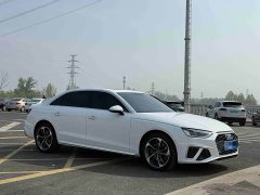 Audi A4L 2022 40 TFSI Fashion Dynamic - ფოტო 3