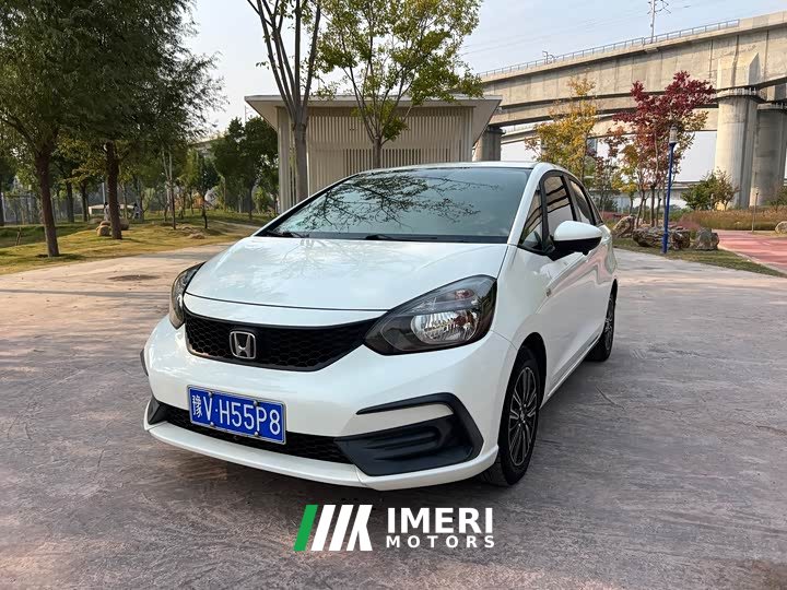 Honda Fit 1.5L CVT Trend Edition - ავტომობილი ჩინეთიდან