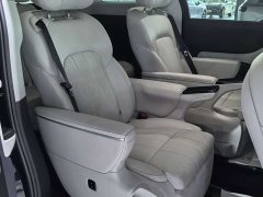 Voyah Lantu Dreamchaser PHEV AWD Luxury Kunpeng Edition - ფოტო 12