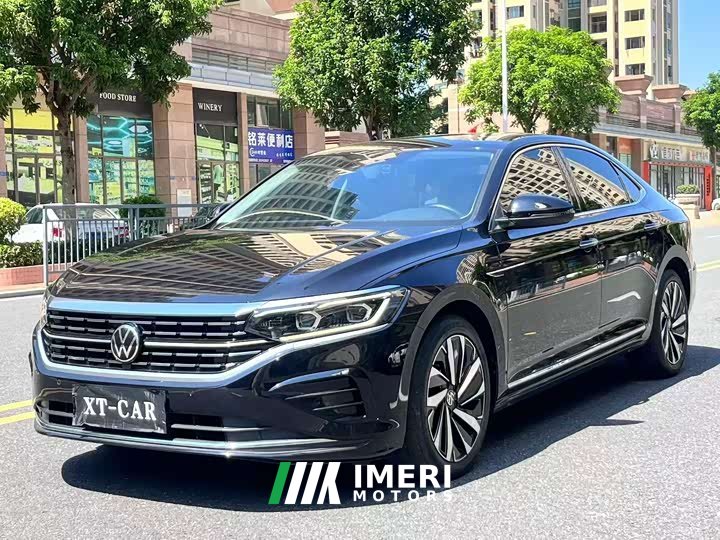 Volkswagen Passat 380TSI Luxury - ავტომობილი ჩინეთიდან