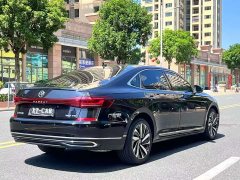 Volkswagen Passat 380TSI Luxury - ფოტო 9