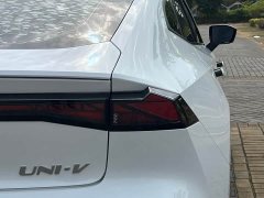 Changan UNI-V 2024 1.5T Premium - ფოტო 9