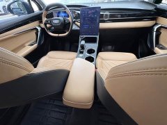 Geely Boyue L 1.5TD DCT Luxury - ფოტო 10