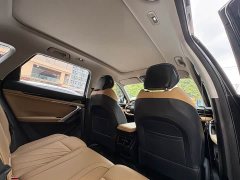 Geely Boyue L 1.5TD DCT Luxury - ფოტო 13
