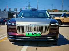 Voyah Lantu Zhaohui L 2026 Four-Wheel Drive Ultra - ფოტო 2