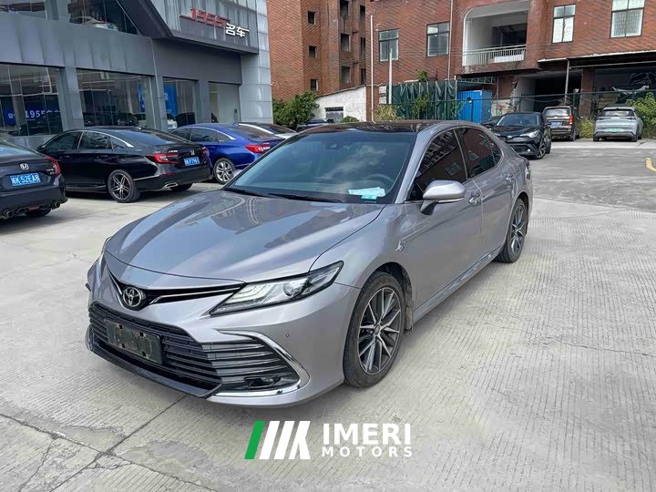 Toyota Camry 2.5G Luxury