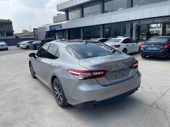 Toyota Camry 2.5G Luxury - ფოტო 4
