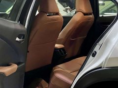 Lexus UX 2020 200 Special Edition - ფოტო 6