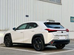 Lexus UX 2020 200 Special Edition - ფოტო 7