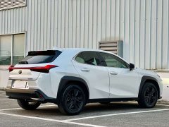 Lexus UX 2020 200 Special Edition - ფოტო 9