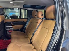 Land Rover Defender 2023 110 3.0T P400 Dark Edition - ფოტო 18