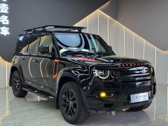 Land Rover Defender 2023 110 3.0T P400 Dark Edition - ფოტო 3
