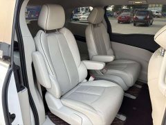 Buick GL8 Land Business Class 652T Luxury - ფოტო 14