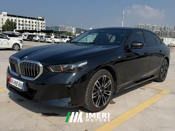 BMW 5 Series (Imported) 2024 525i M Sport Package - ავტომობილი ჩინეთიდან