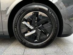 Li Auto Li Xiang MEGA 2024 Ultra - ფოტო 18