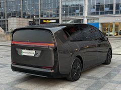 Li Auto Li Xiang MEGA 2024 Ultra - ფოტო 6