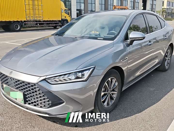 BYD Qin PLUS Glory Edition DM-i 55KM Leading