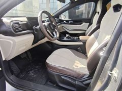 BYD Qin PLUS 2024 Glory Edition DM-i 55KM Leading - ფოტო 8