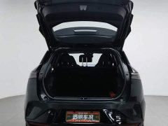Lynk & Co Geely Lynk & Co 06 EM-P 2023 EM-P 126 Long Range Halo - ფოტო 16