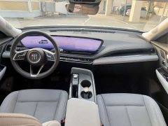 Buick E5 Premium Standard Range Edition - ფოტო 8