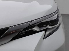 Toyota Sienna 2021 2.5L Hybrid Premium Edition - ფოტო 7
