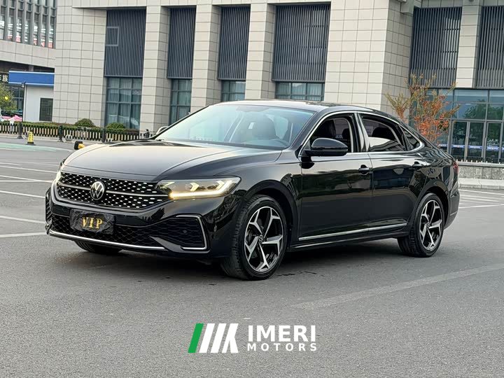 Volkswagen Passat 330TSI Starry Sky Elite - ავტომობილი ჩინეთიდან