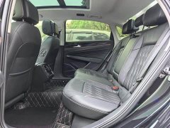 Volkswagen Passat 330TSI Luxury - ფოტო 13