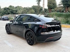 Tesla Model Y 2022 Facelift Rear-Wheel Drive - ფოტო 3