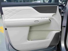 Buick Zhijing Shijia Luxury Edition - ფოტო 9