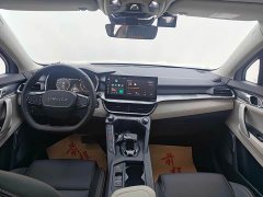 Lynk & Co Geely Lynk & Co 06 EM-P 2023 1.5T Remix PHEV Pro - ფოტო 4