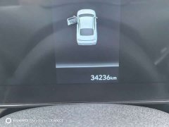 Hyundai Elantra 1.5L CVT Luxury - ფოტო 10
