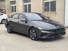 Hyundai Elantra 1.5L CVT Luxury - ფოტო 3