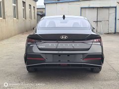 Hyundai Elantra 1.5L CVT Luxury - ფოტო 5