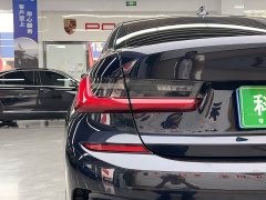 BMW 3 Series Facelift 325Li M Sport Package - ფოტო 10