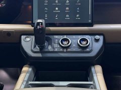 Land Rover Defender 2025 110 3.0T P400 X-Dynamic HSE - ფოტო 16
