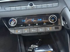 Hyundai Elantra 1.5L CVT Luxury - ფოტო 5