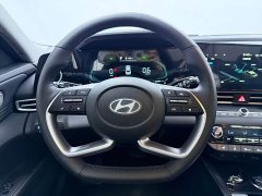 Hyundai Elantra 1.5L CVT Luxury - ფოტო 8