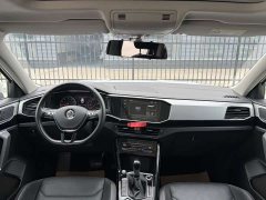 Volkswagen Taos 280TSI FWD Luxury Smart Connected Edition - ფოტო 12