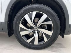 Volkswagen Taos 280TSI FWD Luxury Smart Connected Edition - ფოტო 17