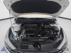 Hyundai Elantra 2022 1.5L CVT Luxury - ფოტო 10