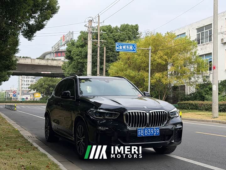 BMW X5 2022 xDrive 40Li M Sport Luxury Package - ავტომობილი ჩინეთიდან
